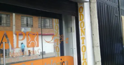 CONSULTORIO ODONTOLOGICO DRA ANGELICA PENA C CONSULTORIO ODONTOLOGICO DRA ANGELICA PENA C